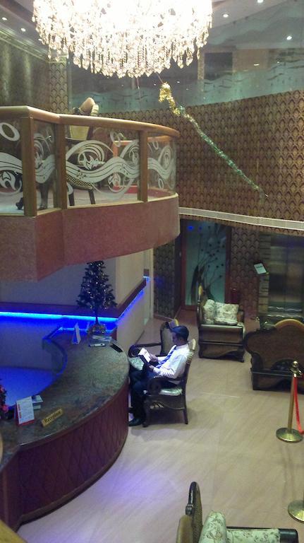Hotel Sea Palace Kollam Exterior foto