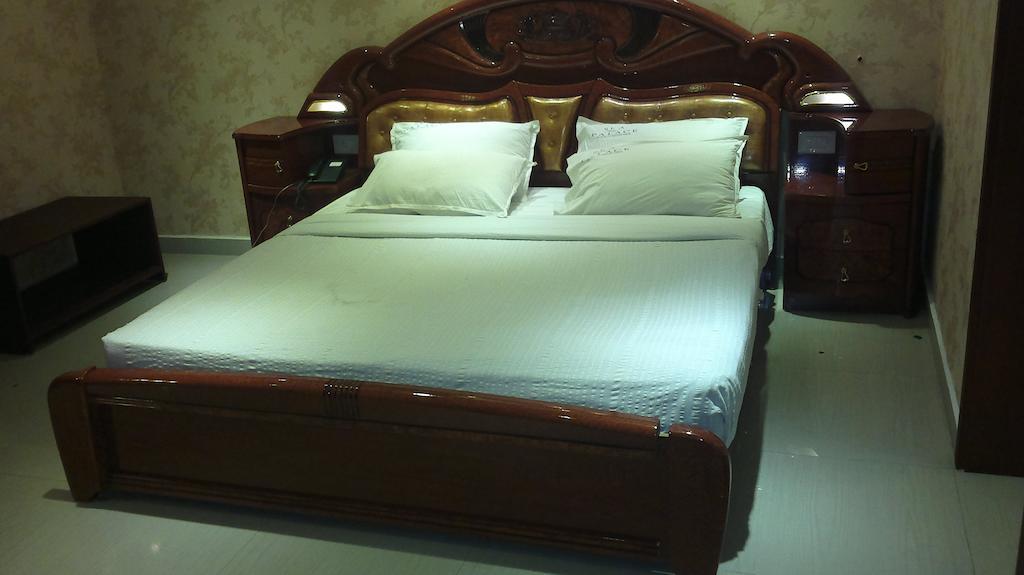 Hotel Sea Palace Kollam Zimmer foto